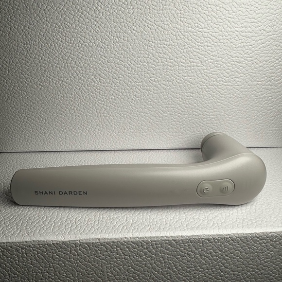 🆕 SHANI DARDEN- The Sculpt & Firm Travel Kit NIB - Picture 7 of 11